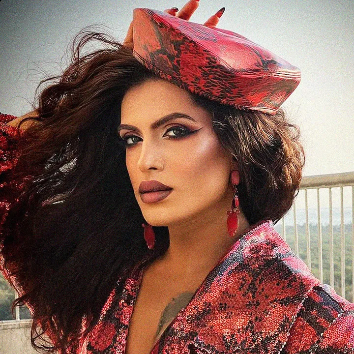 Art over identity: Sushant Divgikar calls for a focus beyond gender prefixes